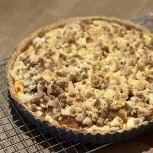 Tarta Apple Crumble artesanal de mazá, Pandejuevo